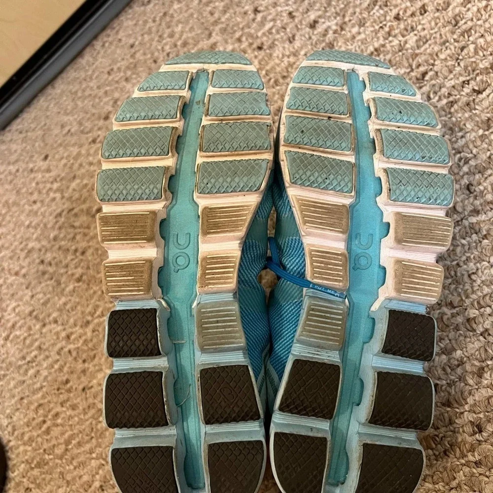 Womens on cloud shoes